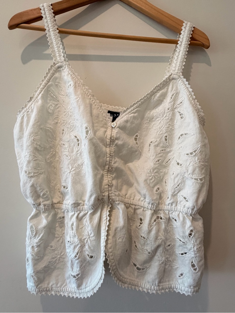 GAP White Eyelet Button-Front Camisole Tank